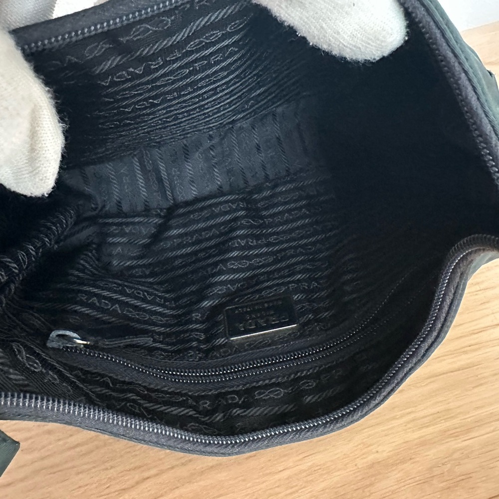 Prada nylon shoulder bag - Picture 6 of 14